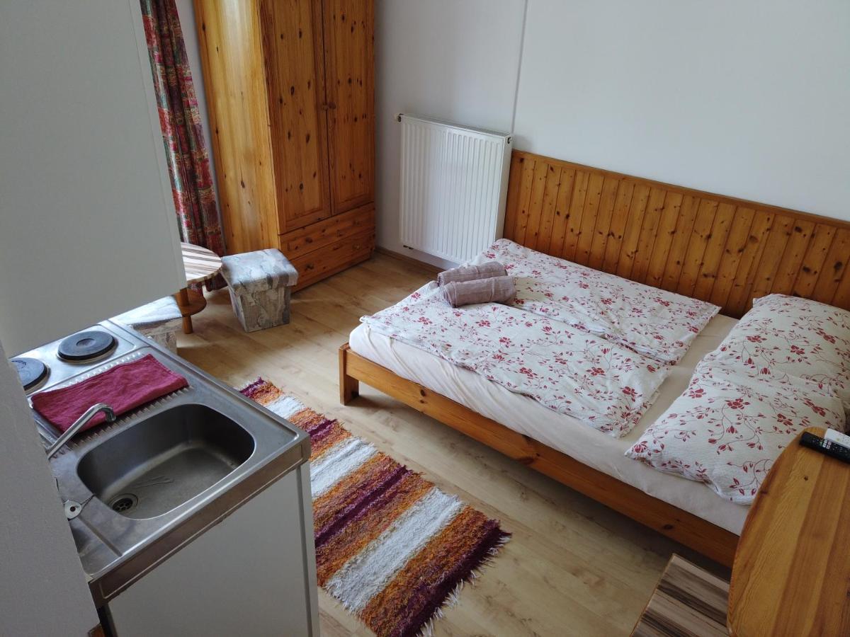 Vicze Apartmanház Hotel Siófok Kültér fotó